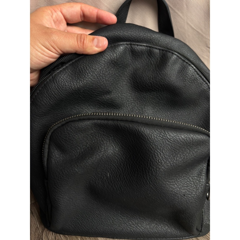Universal Thread Black Pebbled Faux Leather Mini Backpack Dome Bag Adjustable - Picture 9 of 11